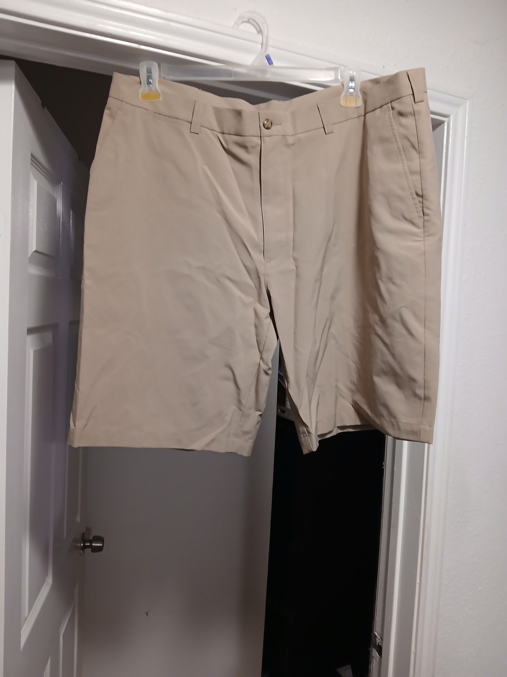 PGA TOUR Men's Classic Khaki Dress Shorts